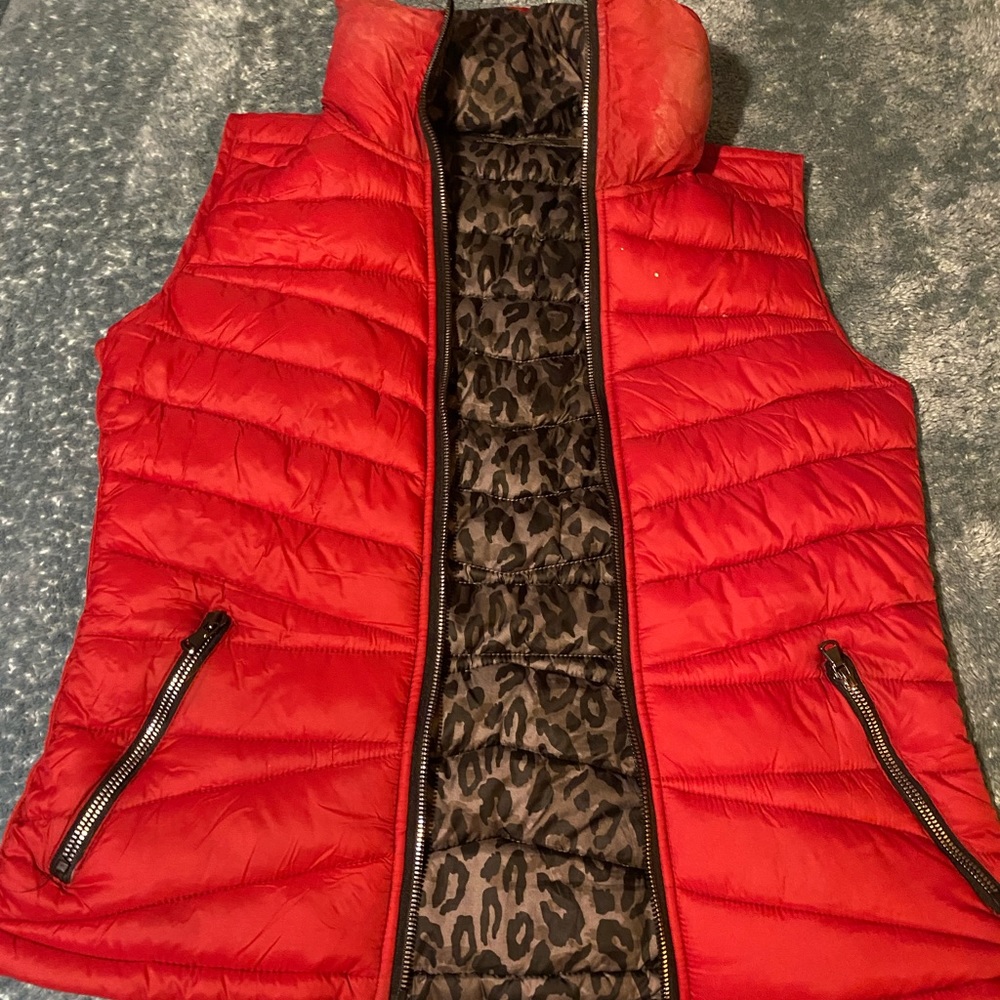 REVERSABLE PUFFY VEST BU GREENLANDER